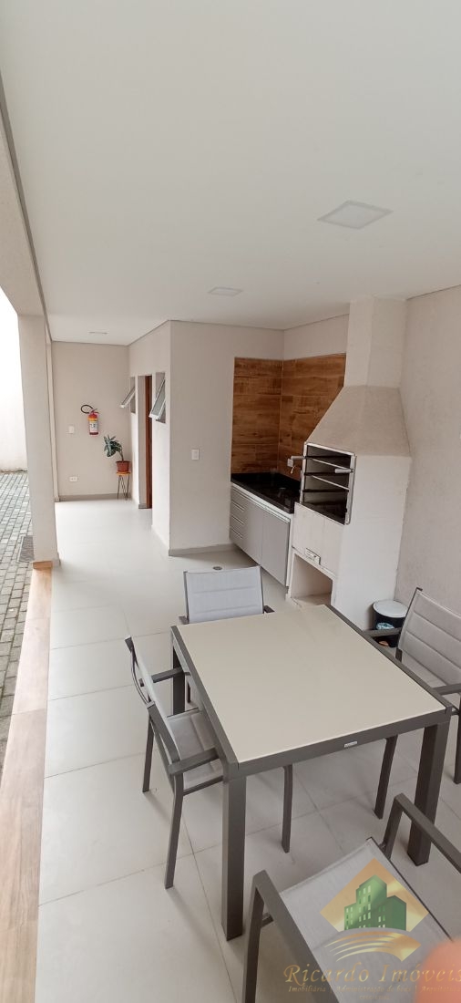 Apartamento à venda com 2 quartos, 73m² - Foto 2