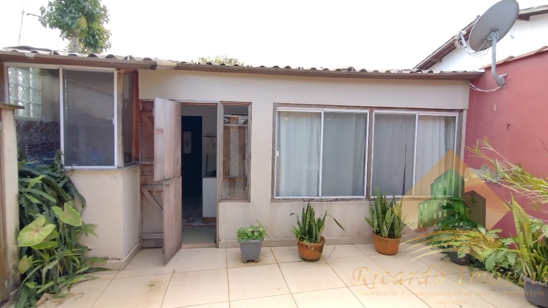 Casa à venda com 3 quartos, 228m² - Foto 6