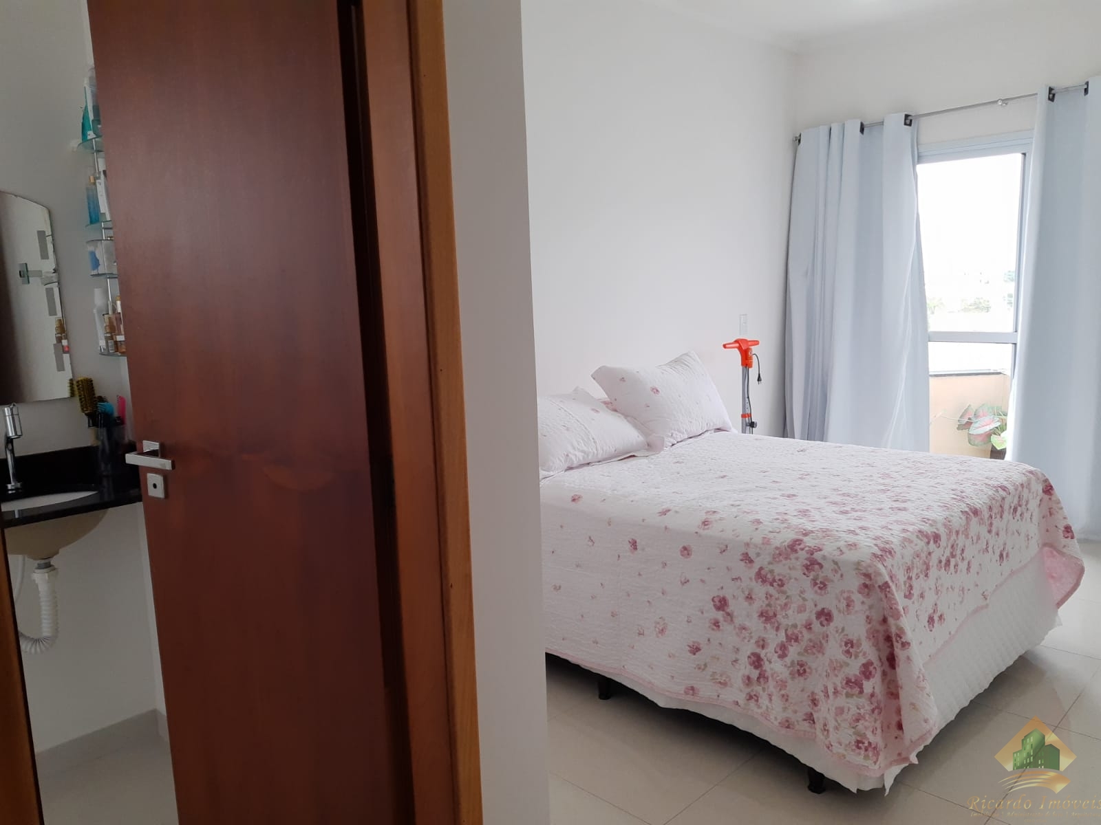 Apartamento à venda com 2 quartos, 110m² - Foto 6