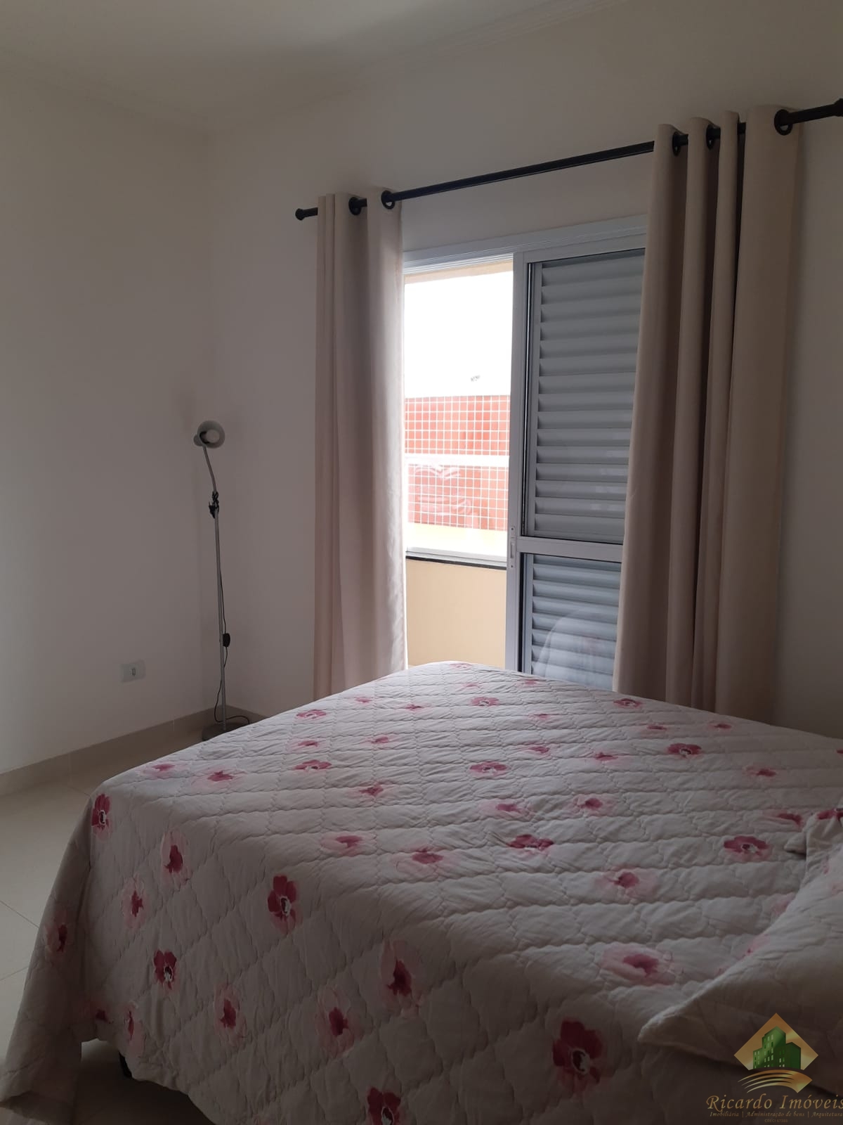 Apartamento à venda com 2 quartos, 110m² - Foto 4