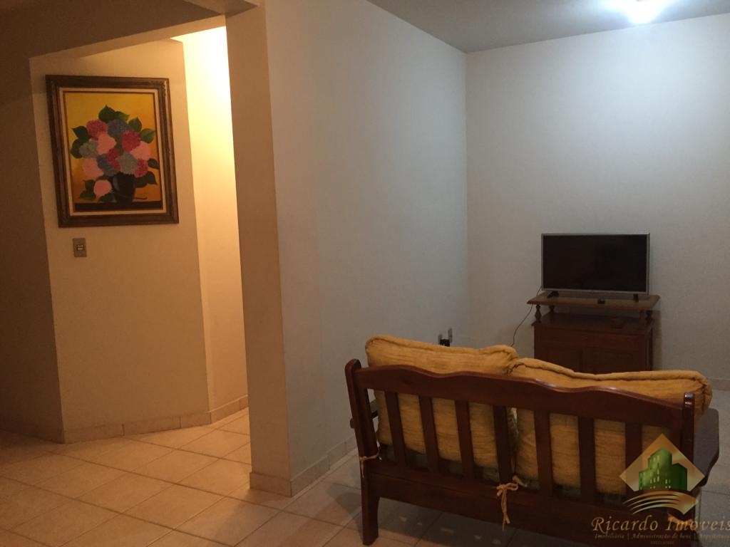 Apartamento à venda com 3 quartos, 131m² - Foto 4