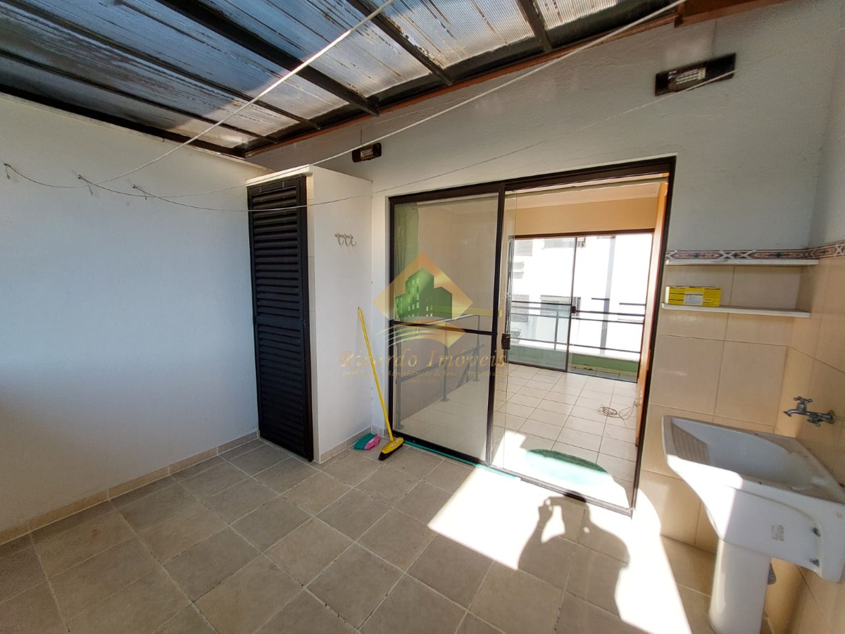 Apartamento à venda com 3 quartos, 115m² - Foto 18