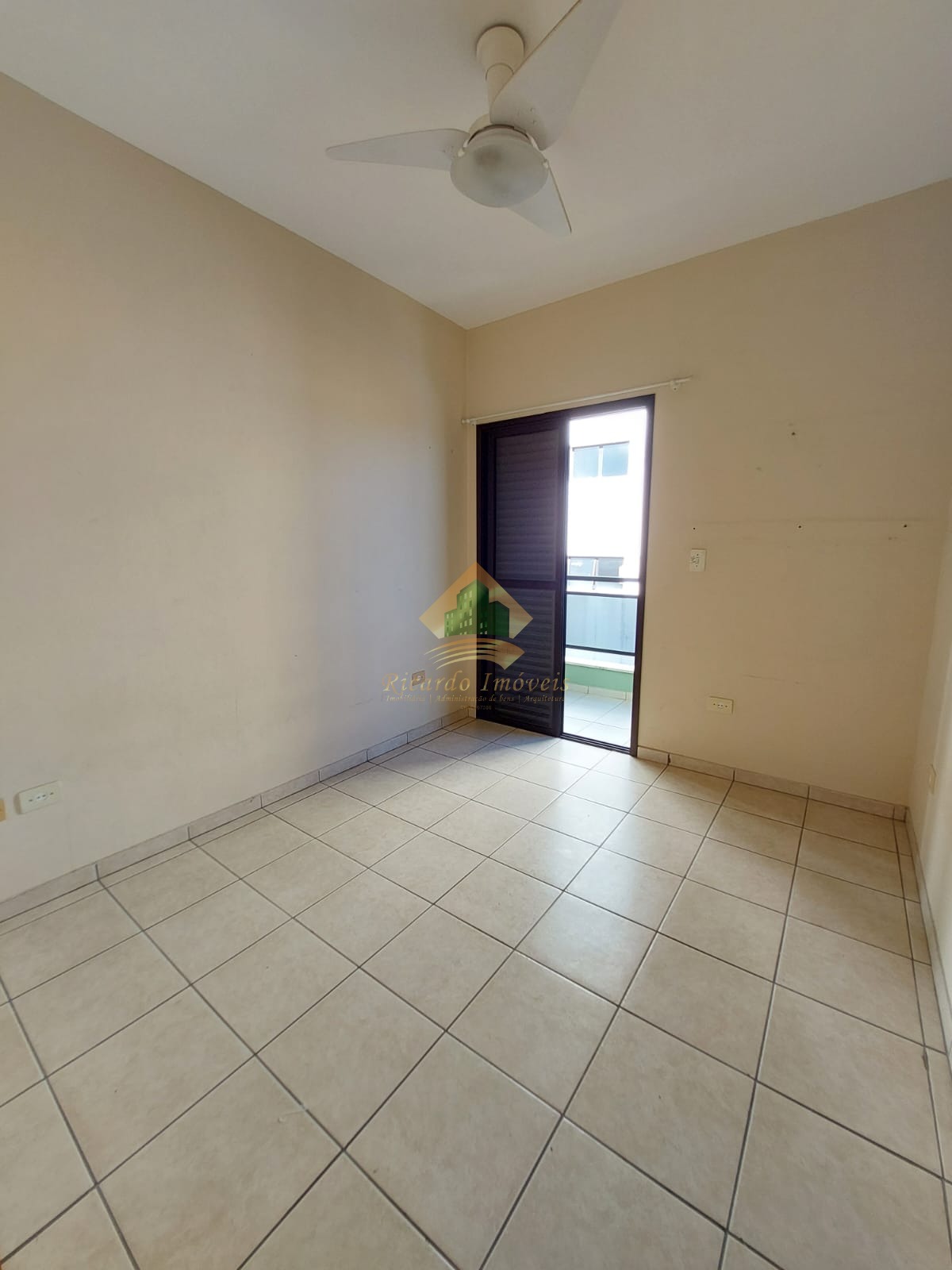 Apartamento à venda com 3 quartos, 115m² - Foto 15