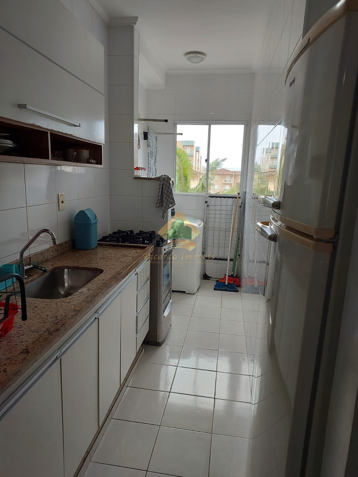 Apartamento à venda com 2 quartos, 56m² - Foto 4