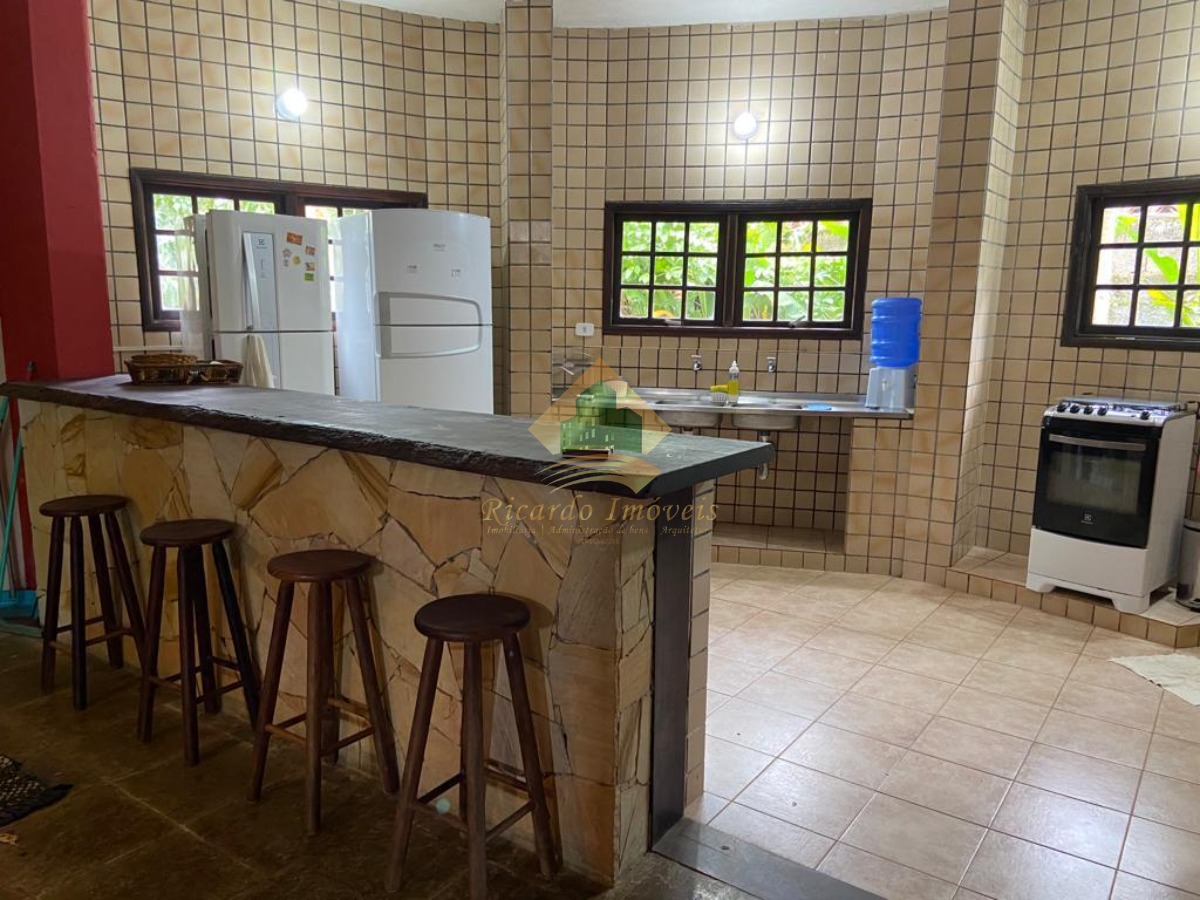 Casa de Condomínio à venda com 4 quartos, 250m² - Foto 10