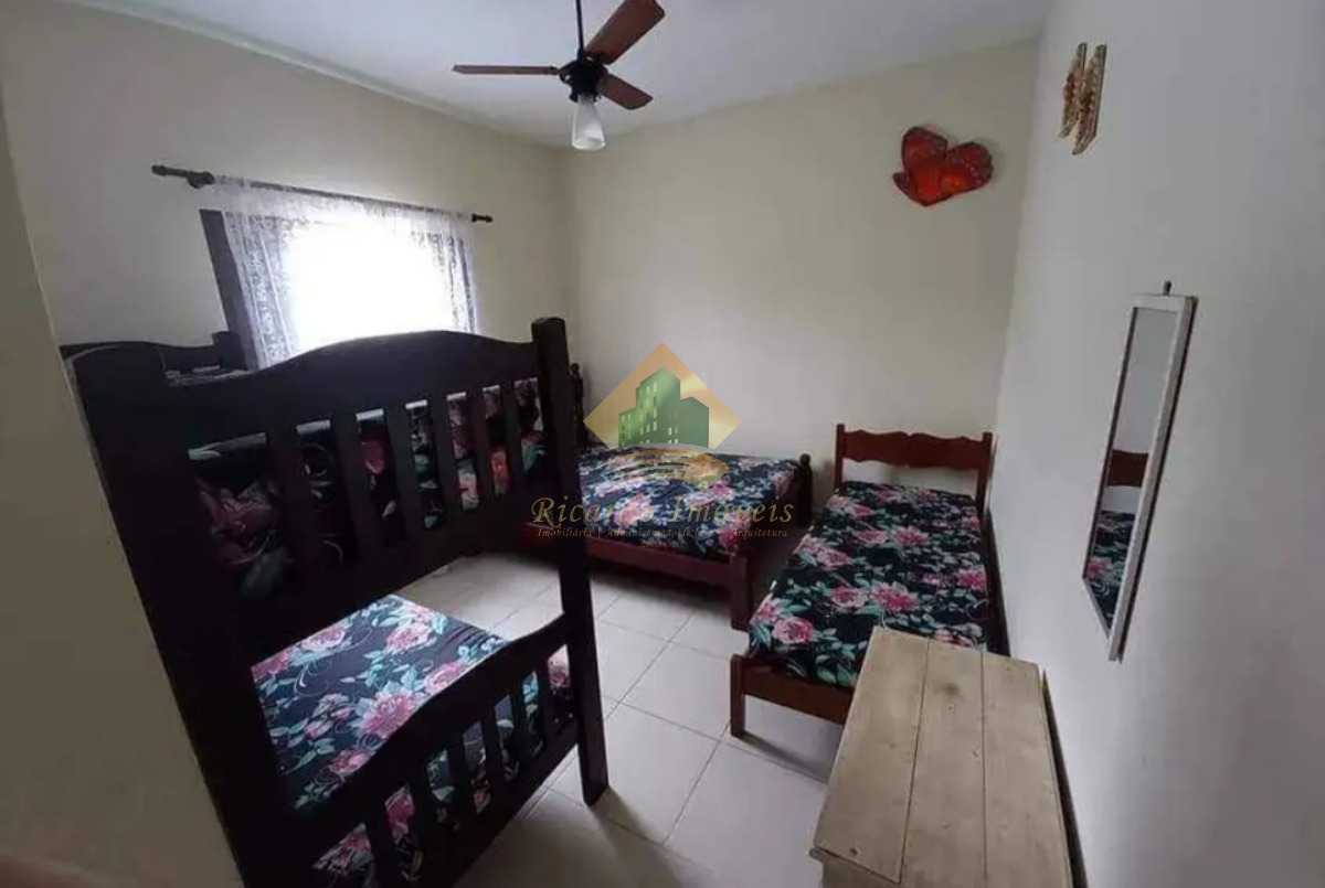 Casa à venda com 3 quartos, 250m² - Foto 7