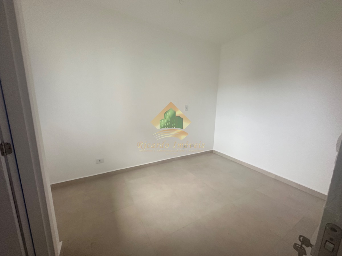 Apartamento à venda com 2 quartos, 77m² - Foto 4