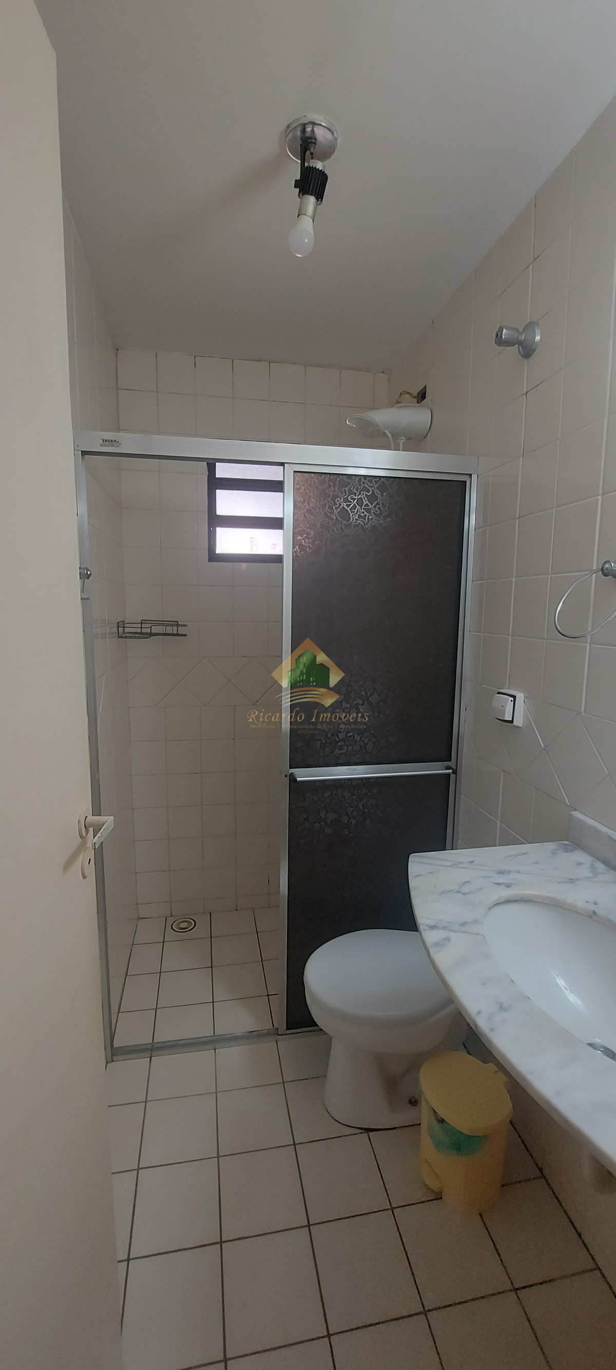 Apartamento à venda com 2 quartos, 75m² - Foto 11