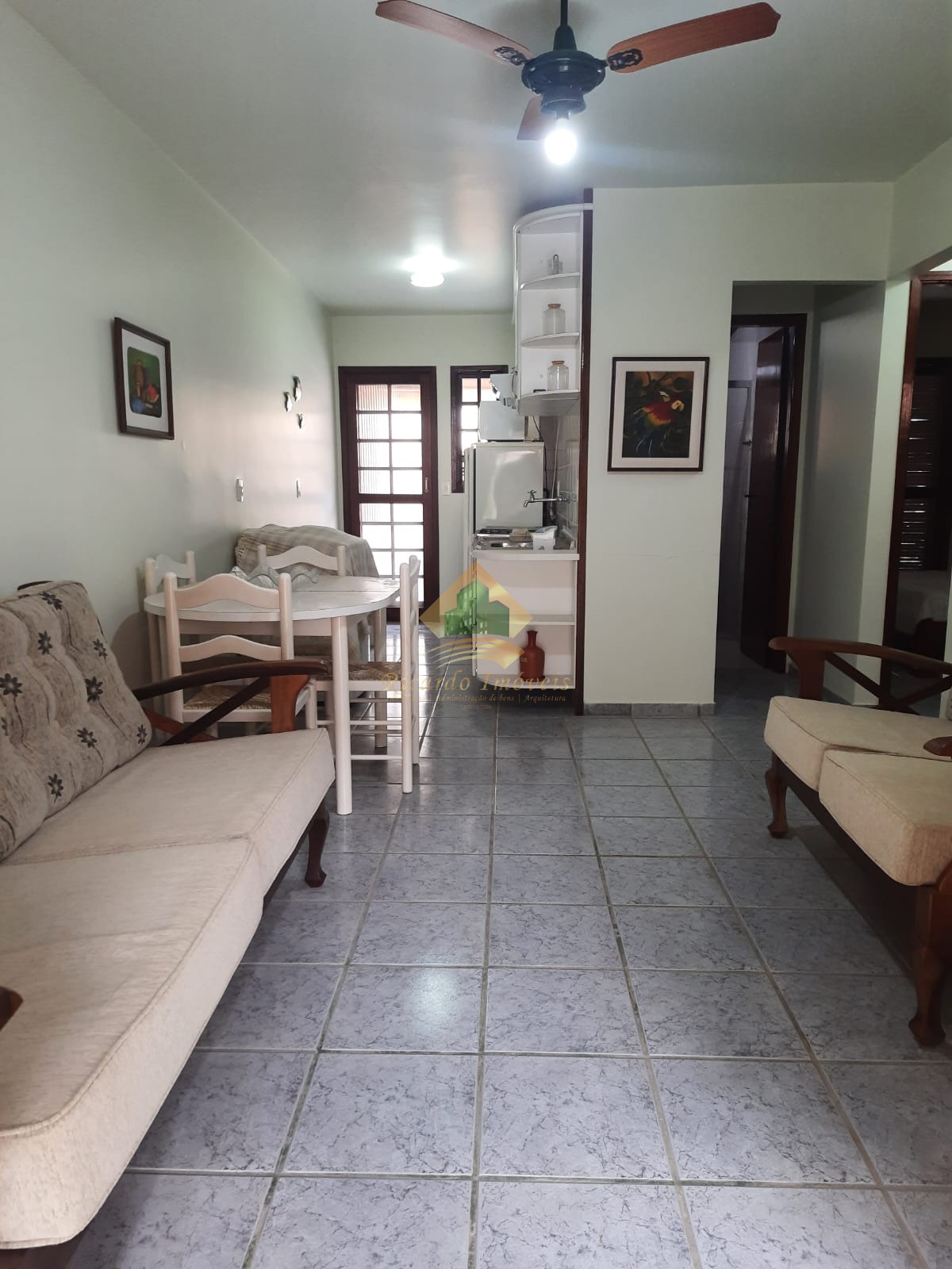 Apartamento à venda com 2 quartos, 90m² - Foto 1